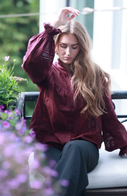 Moonlace Blouse Mulberry 