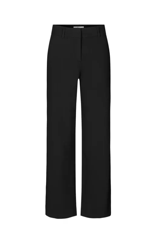 Dena 285 Black Regular 