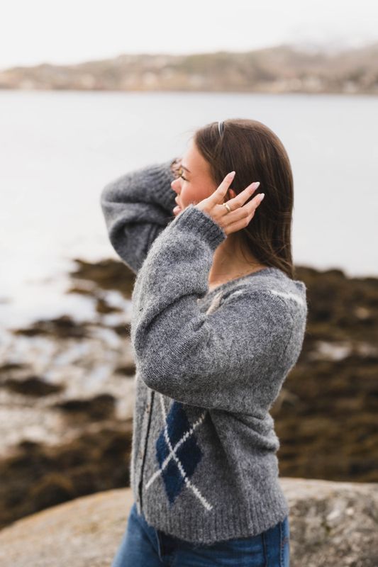 Beleney Small Check Fluff Cardigan Dark Grey 