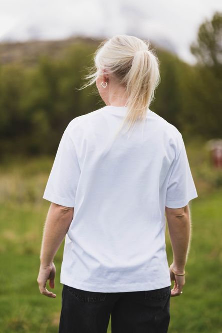 Hovedbilde Tina Tee White 