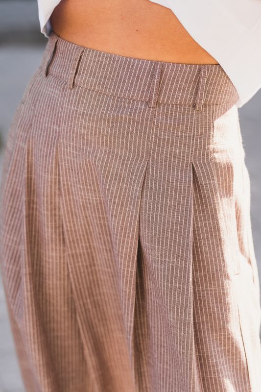 Jiho Anya Pleat Skirt Brown 