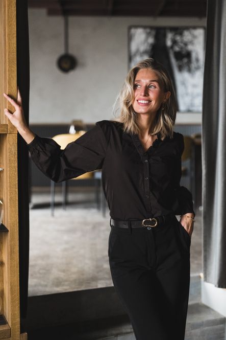 Hovedbilde Ida Maja V Shirt Black Coffee 