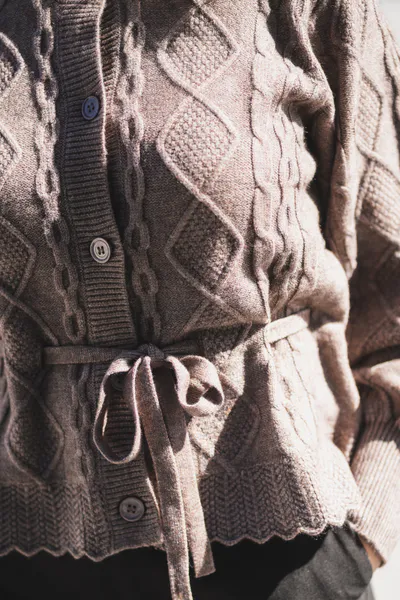 Hovedbilde Row Cable Tie Cardigan Walnut 