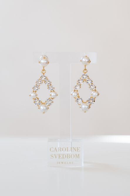 Hovedbilde Mini Delia Earrings Gold Pearl/Crystal