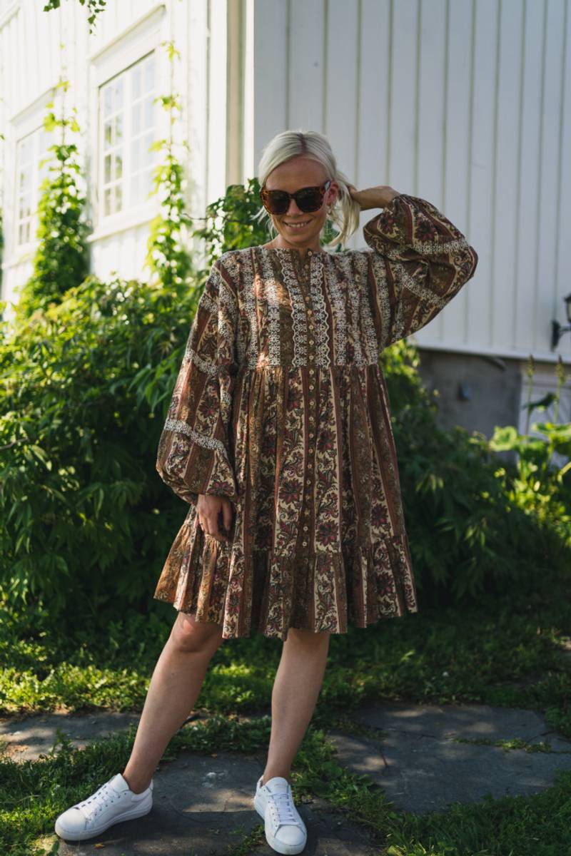 Cotton Slub Relaxed Dress Brown Stripe 