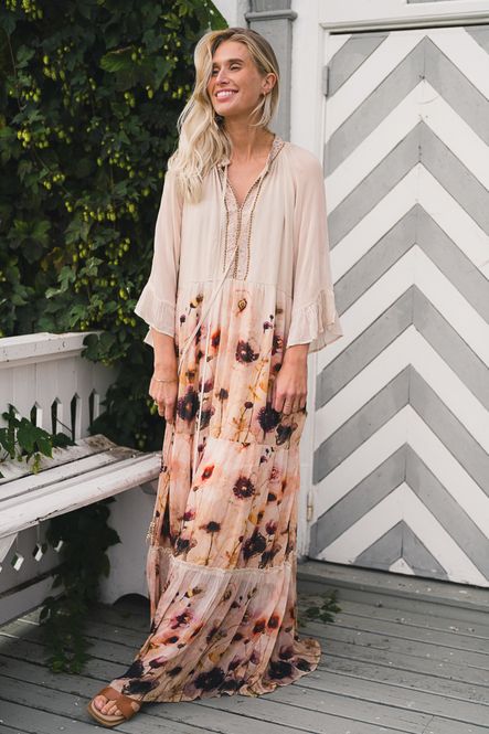 Hovedbilde Malika Dress Bleeding Petals