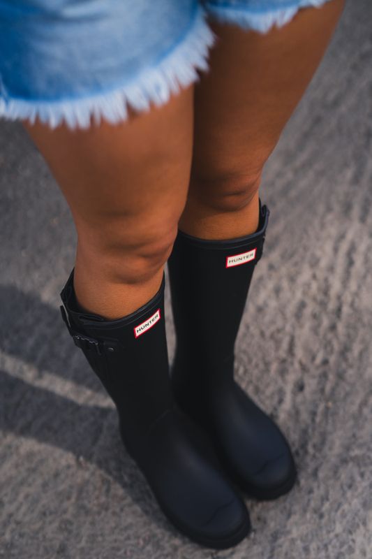 Downpour Adjustable Boot Black 