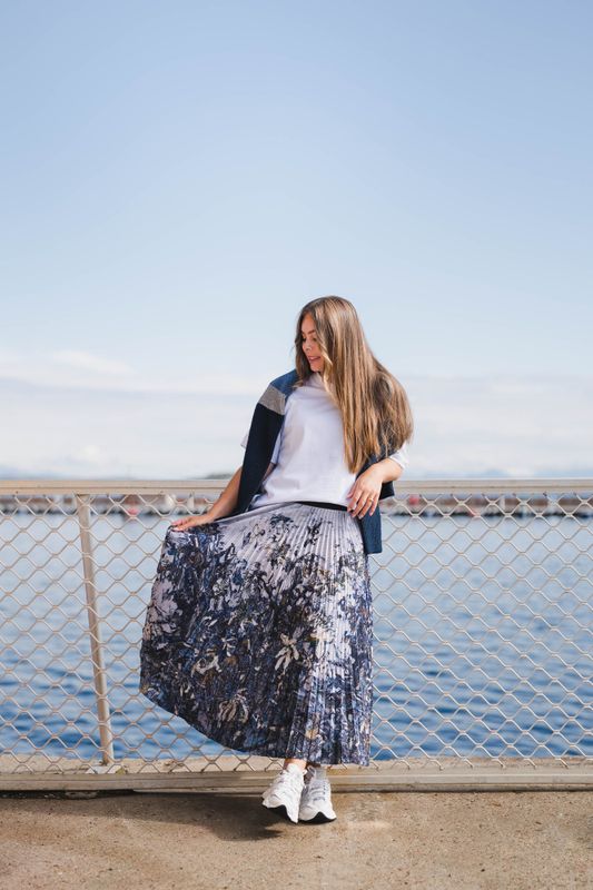 Charming Skirt Print Grey 