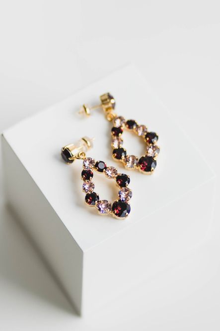 Hovedbilde Mini Delia Earrings Gold Burgundy/Vintage Rose 