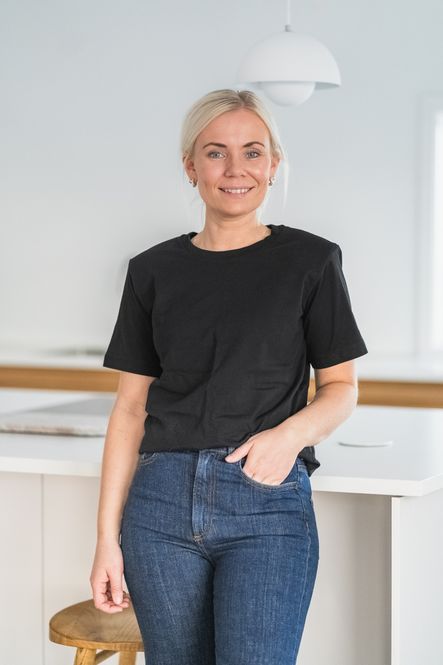 Hovedbilde Jory Tee Black 