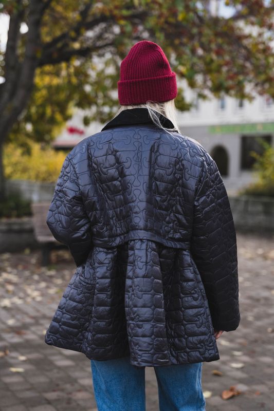 Shiny Quilt Midi Jacket W. Flare Phantom 
