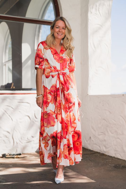 Faye Dress Maui Flower 