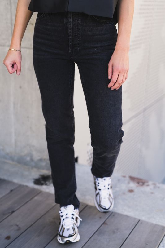 Breezy Britt Black Crosshatch 