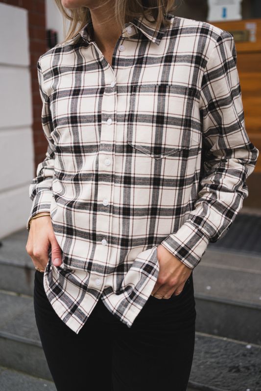 Yana Shirt Dark Navy/Mole Check