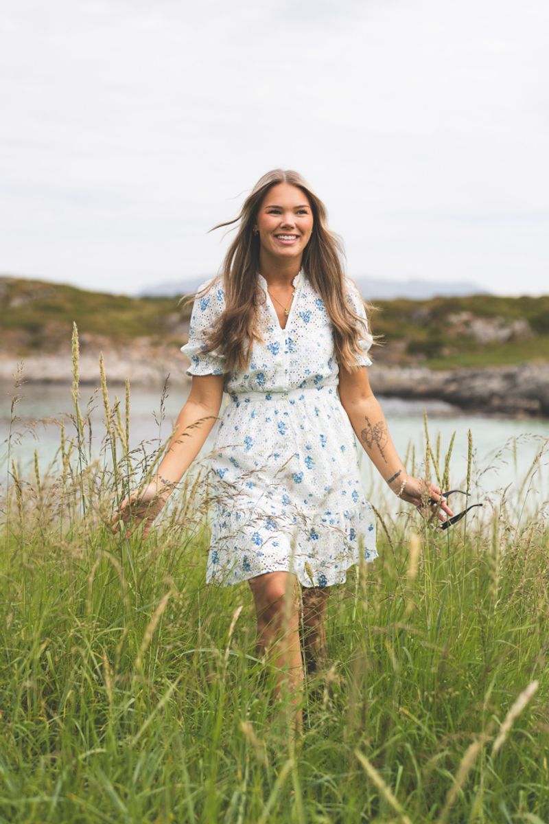 Eivor 2/4 Dress Blue Flower 