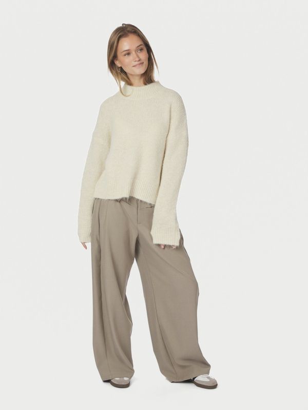 Paulina Fluffy Knit Blouse Offwhite 