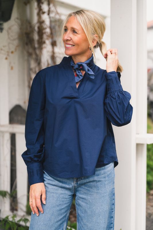 Mie Blouse Navy Blazer 