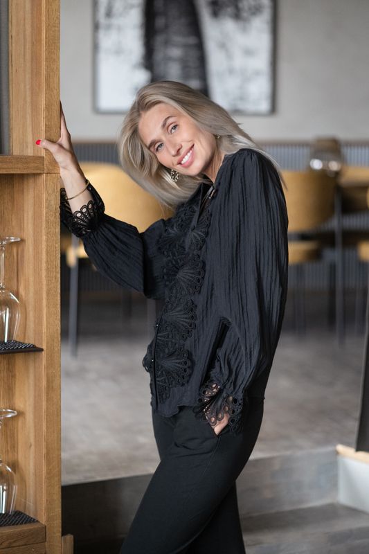Anisa LS Shirt Black 