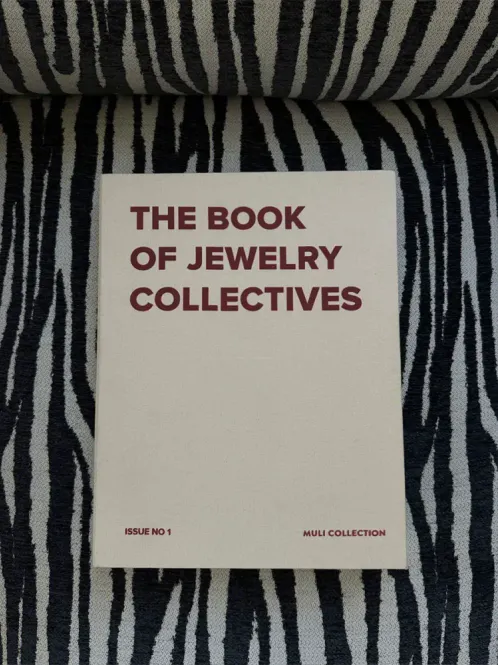 Hovedbilde Coffee Table Book Jewelry Case Beige 