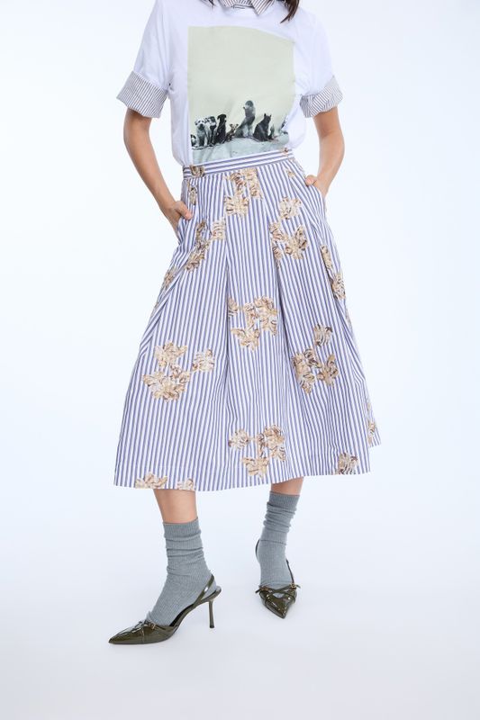 Nukkia Skirt Stripe White 