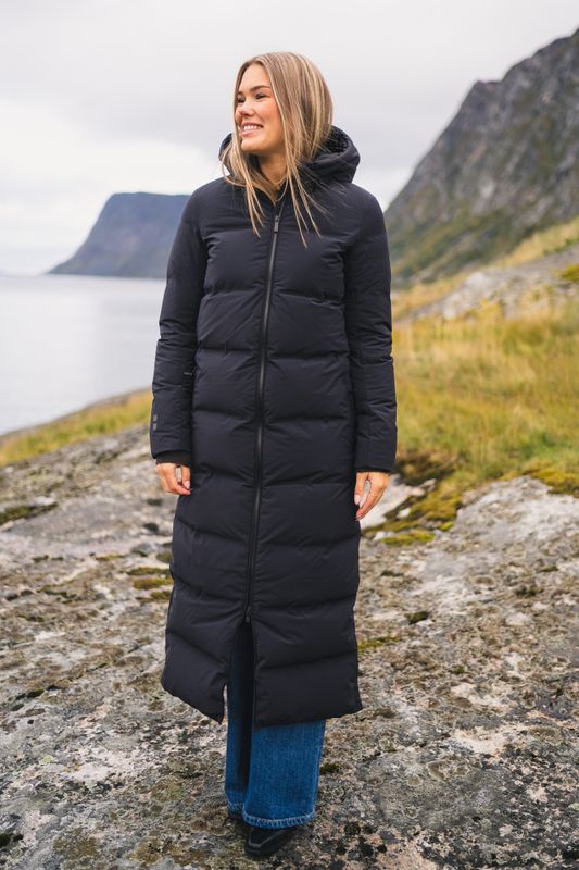W Infinity Down Coat Black  