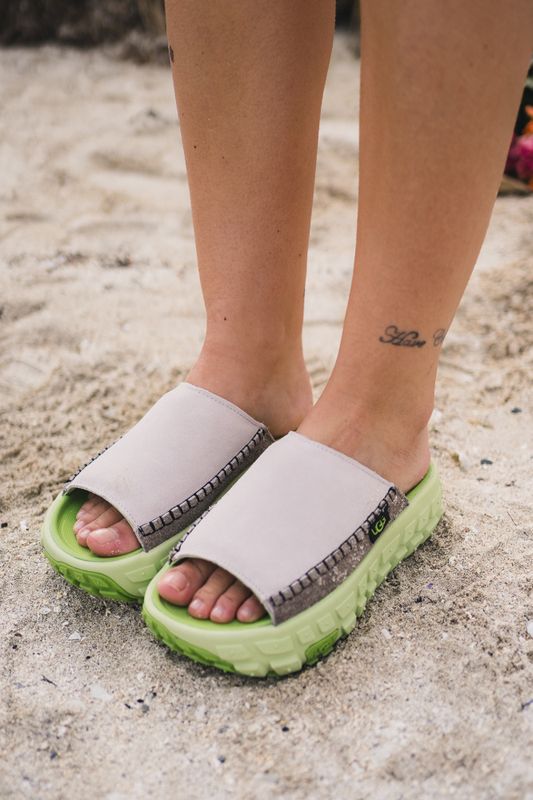 W Venture Daze Slide Ceramic/Caterpillar  