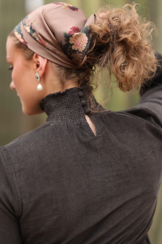 Embrace Dress Chocolate 